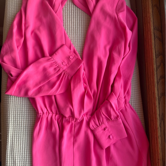 Revolve Superdown Kaycie Drape Neck Romper - Picture 4 of 7